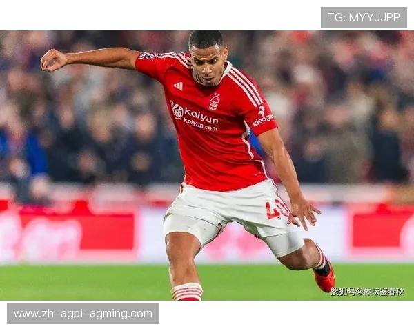 周六伤停观察曼联主力中卫组合双双停赛后防线面临严峻考验